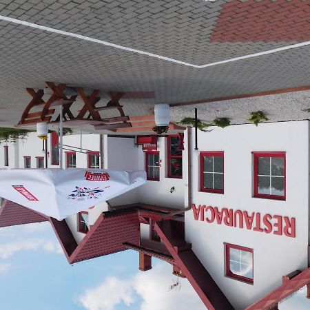 Potok 5 Otel Zloczew Dış mekan fotoğraf