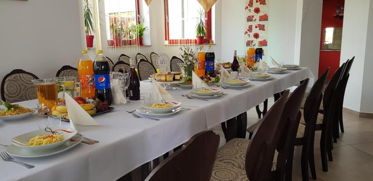 Potok 5 Otel Zloczew Dış mekan fotoğraf