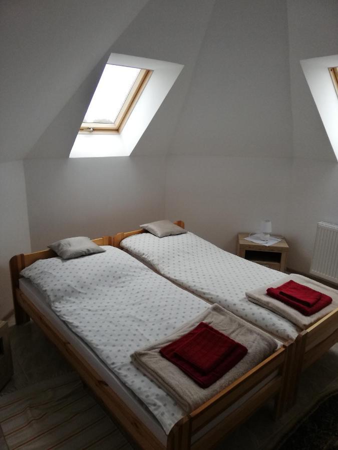 Potok 5 Otel Zloczew Dış mekan fotoğraf