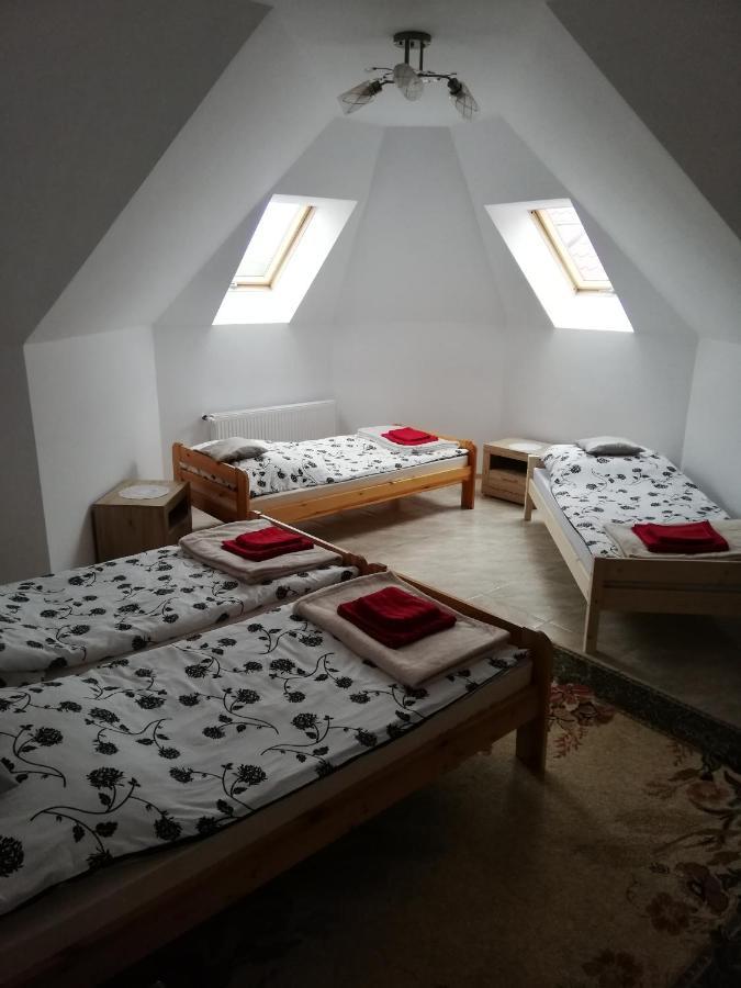 Potok 5 Otel Zloczew Dış mekan fotoğraf