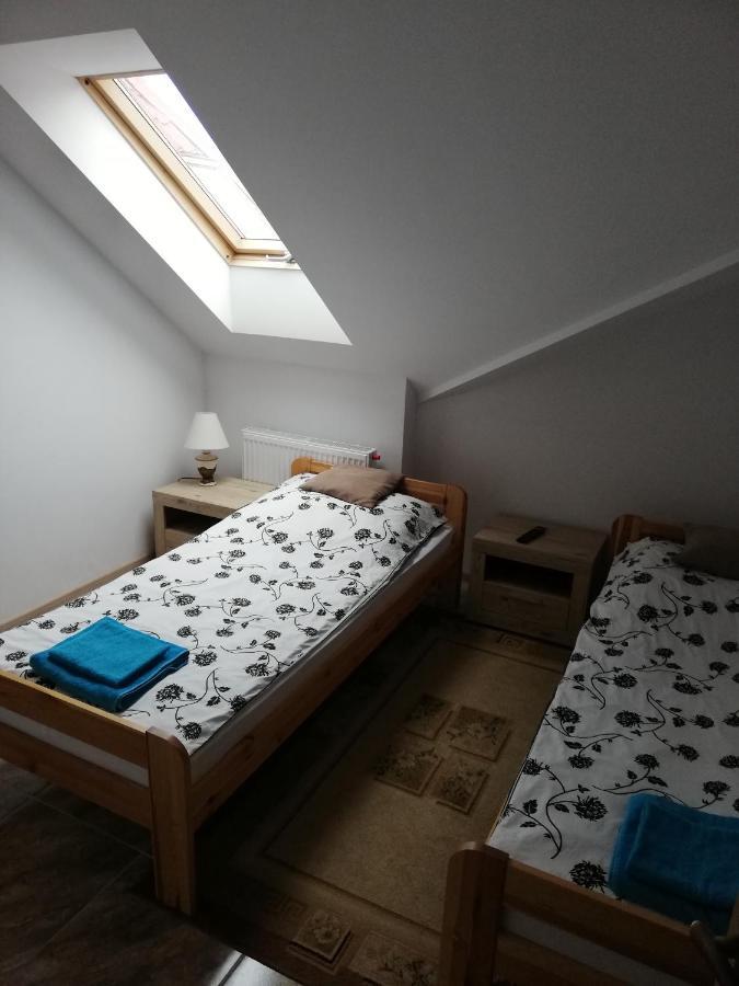 Potok 5 Otel Zloczew Dış mekan fotoğraf